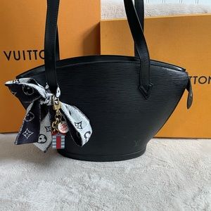 Louis Vuitton Black Saint Jacques Epi
